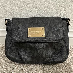 Black Mini Michael Kors Purse